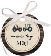 Geschenkanhänger Hochzeit Bauernhochzeit Geschenkanhänger, rund braun in rustikaler Holz-Optik mit Schleierkraut und zwei kleinen Traktoren