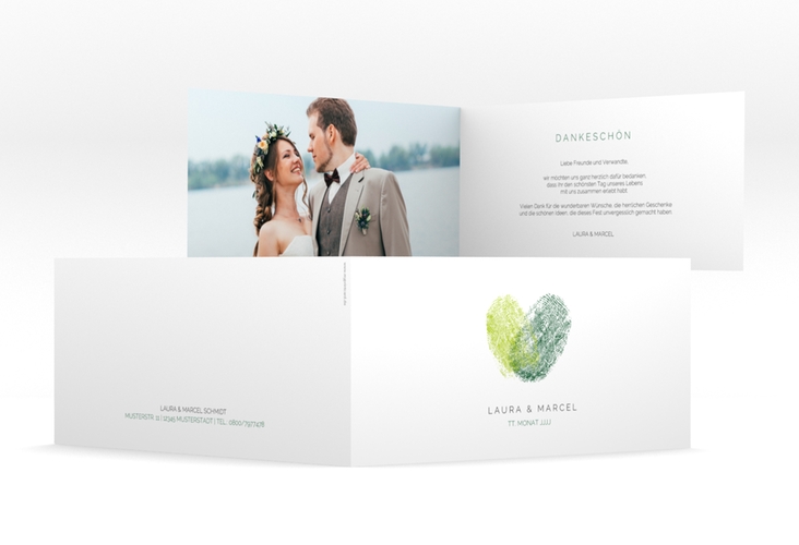Dankeskarte Hochzeit "Fingerprint" lange Klappkarte quer gruen schlicht mit Fingerabdruck-Motiv