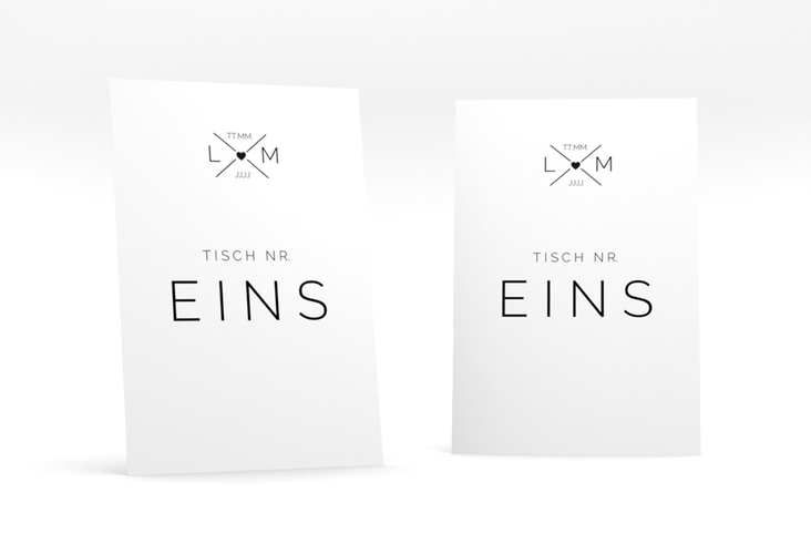 Tischnummer Hochzeit Initials Tischaufsteller schwarz mit Initialen im minimalistischen Design