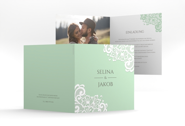 Hochzeitseinladung Vintage quadr. Klappkarte mint mit floraler Spitze