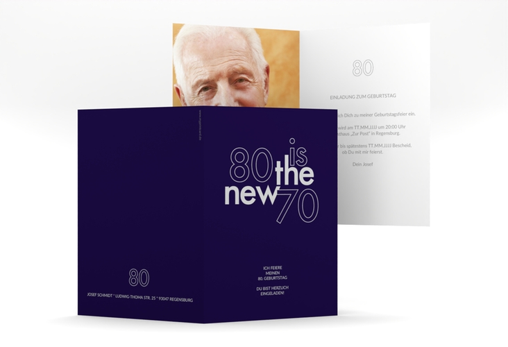Einladung 80. Geburtstag Grateful A6 Klappkarte hoch blau