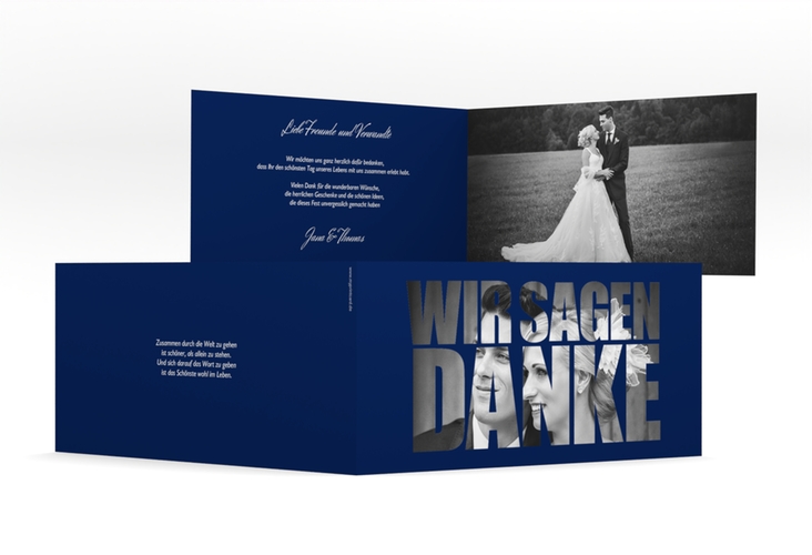 Dankeskarte Hochzeit Letters lange Klappkarte quer blau hochglanz