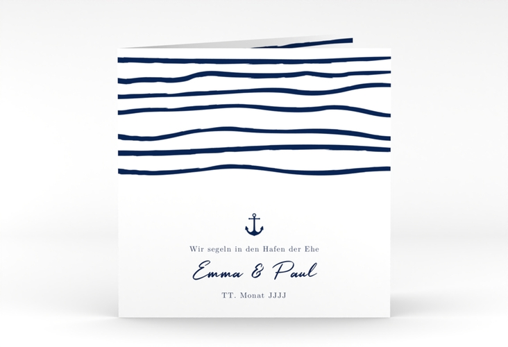 Hochzeitseinladung Liebesanker quadr. Klappkarte blau mit maritimem Streifenmuster und kleinem Anker