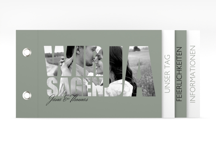 Hochzeitseinladung Letters Booklet gruen hochglanz