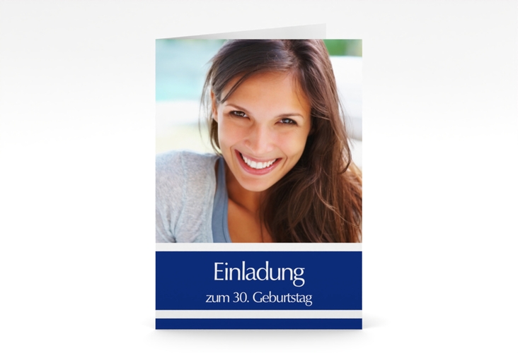 Einladung 30. Geburtstag Gerd/Gerda A6 Klappkarte hoch blau mit Foto