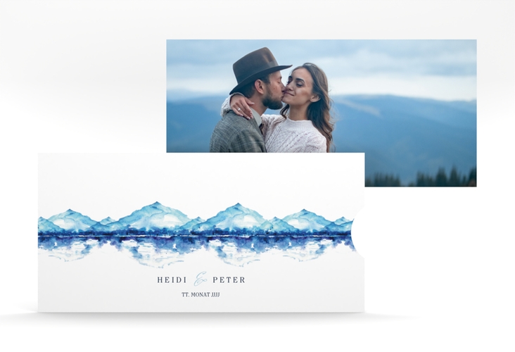 Hochzeitseinladung Bergliebe Einsteckkarte blau mit Gebirgspanorama für Berghochzeit