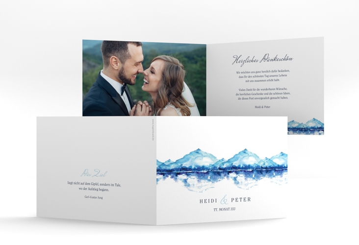 Danksagungskarte Hochzeit Bergliebe A6 Klappkarte quer blau mit Gebirgspanorama für Berghochzeit
