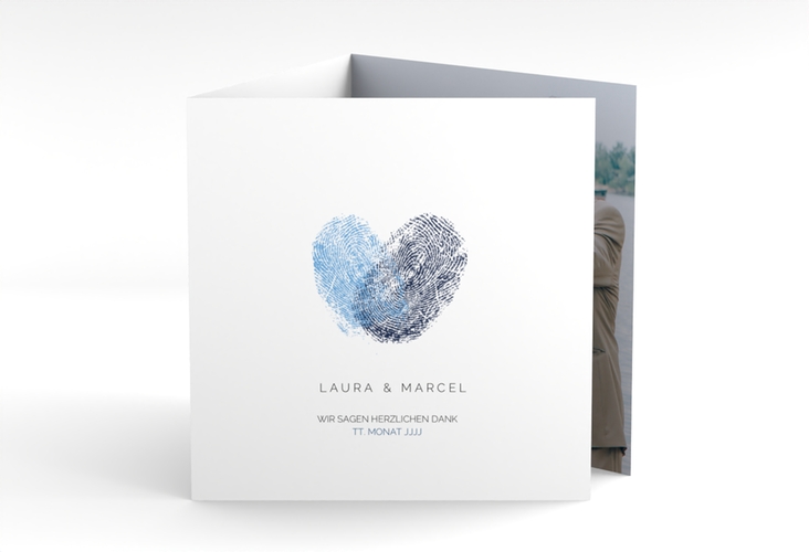 Dankeskarte Hochzeit Fingerprint quadr. Doppel-Klappkarte blau schlicht mit Fingerabdruck-Motiv