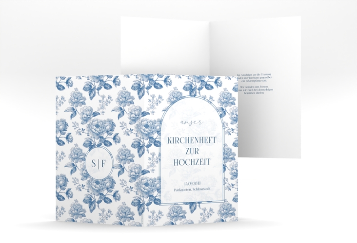 Kirchenheft Hochzeit Blue Floral A5 Klappkarte hoch weiss mit blauem Blumenmuster auf weißem Grund