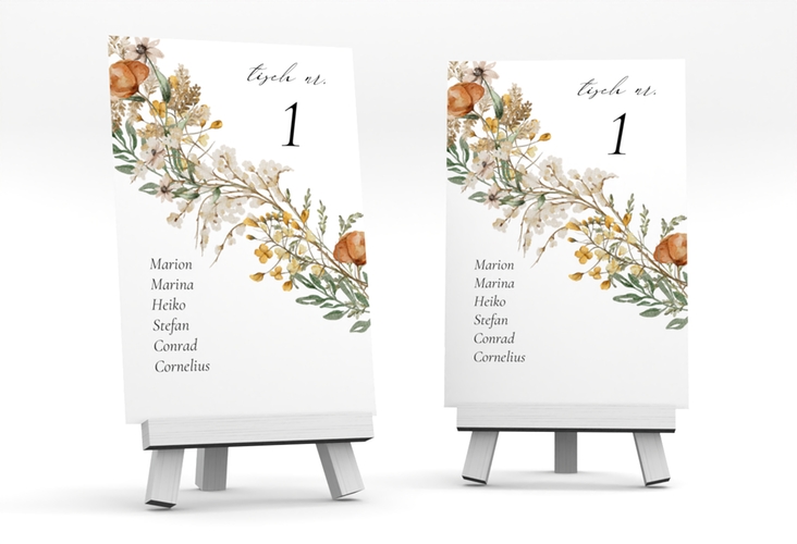 Tischaufsteller Hochzeit Wildfang Tischaufsteller weiss mit getrockneten Wiesenblumen