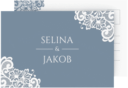 Klick: Details zu Save the Date-Postkarte "Vintage" anzeigen Save the Date-Postkarte Vintage A6 Postkarte blau mit floraler Spitze
