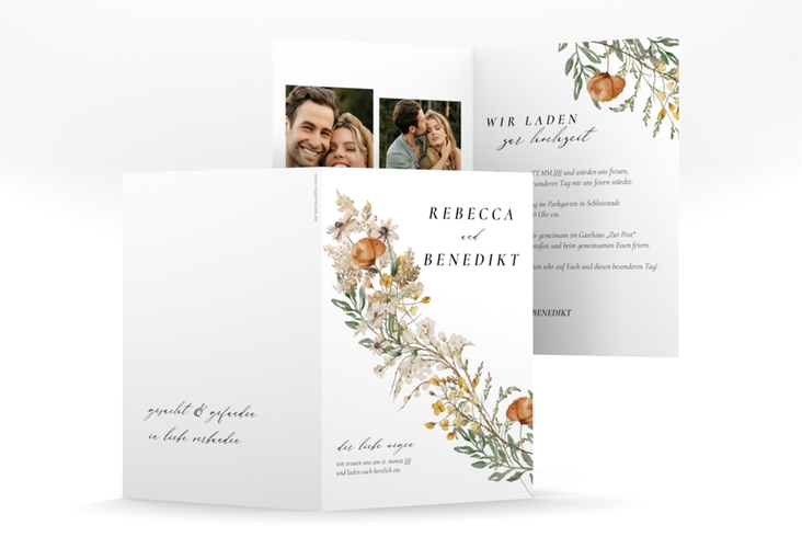Einladungskarte Hochzeit Wildfang A6 Klappkarte hoch weiss mit getrockneten Wiesenblumen