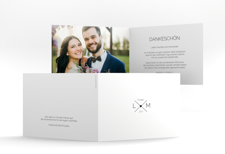 Danksagungskarte Hochzeit Initials A6 Klappkarte quer schwarz mit Initialen im minimalistischen Design