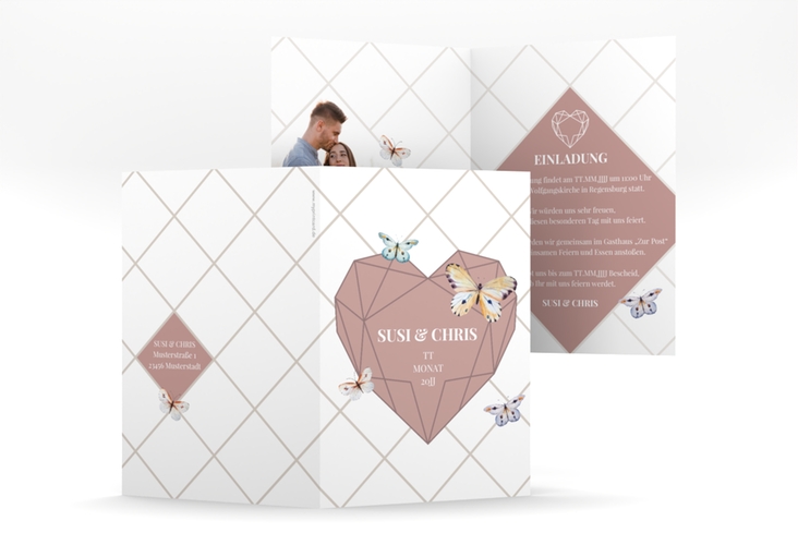 Einladungskarte Hochzeit Butterfly A6 Klappkarte hoch weiss mit Schmetterlingen und Herz im Geometric Design