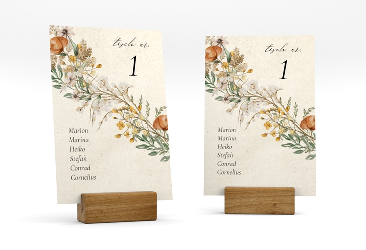 Tischaufsteller Hochzeit Wildfang Tischaufsteller beige mit getrockneten Wiesenblumen