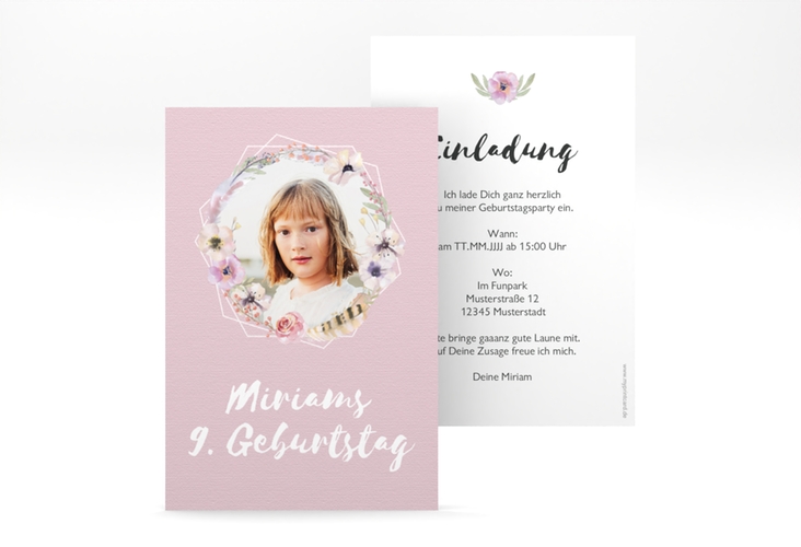 Einladungskarte Kindergeburtstag Blumenzauber A6 Karte hoch mit Foto und zarten Blüten