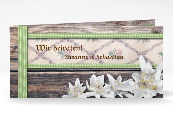 Einladungskarte Hochzeit Bayern lange Klappkarte quer gruen hochglanz mit Edelweiß in rustikaler Holz-Optik