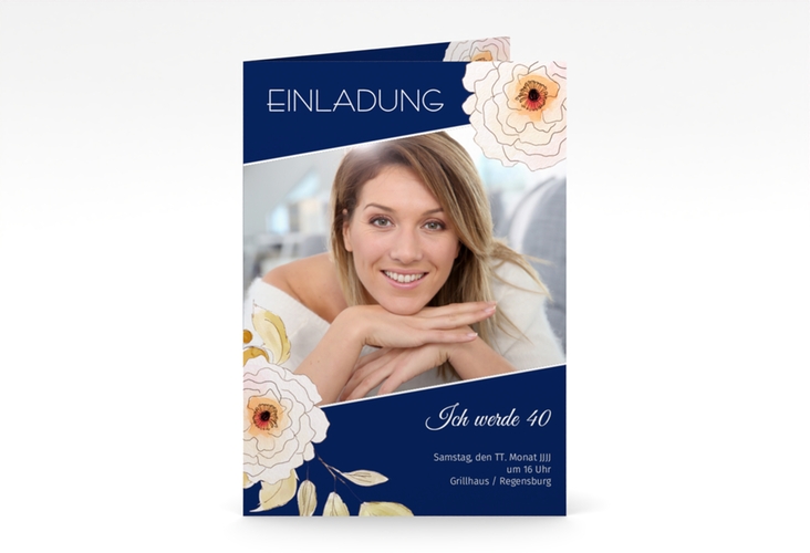 Einladung 40. Geburtstag Fleur A6 Klappkarte hoch blau