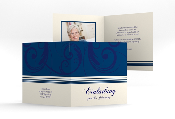 Einladung 70. Geburtstag Katharina quadr. Klappkarte blau hochglanz