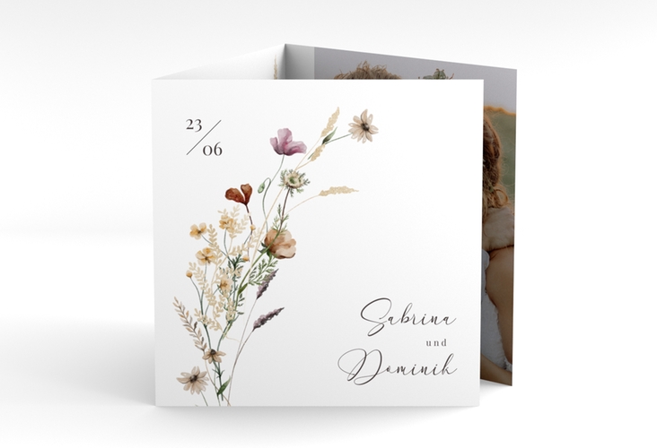 Danksagungskarte Hochzeit Sauvages quadr. Doppel-Klappkarte mit getrockneten Wiesenblumen