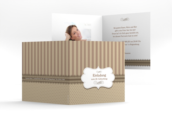 Einladung 40. Geburtstag Heinrich/Henriette quadr. Klappkarte braun mit frechen Polka Dots