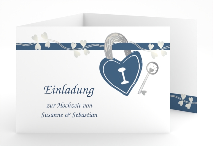 Hochzeitseinladung Oviedo A6 Doppel-Klappkarte blau hochglanz mit Schlüssel und Schloss