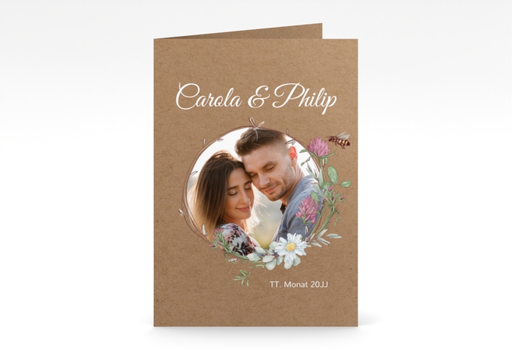 Einladungskarte Hochzeit Honey A6 Klappkarte hoch Kraftpapier mit Wiesenblumen und Biene
