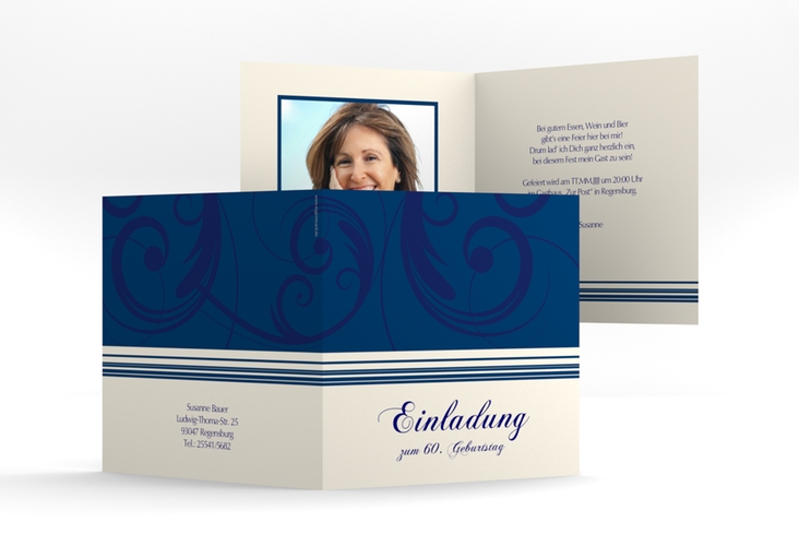 Einladung 60. Geburtstag Katharina quadr. Klappkarte blau hochglanz