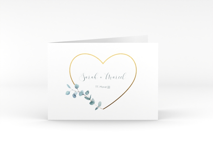 Hochzeitseinladung Greenheart A6 Klappkarte quer gold hochglanz mit elegantem Herz und Eukalyptus-Zweig