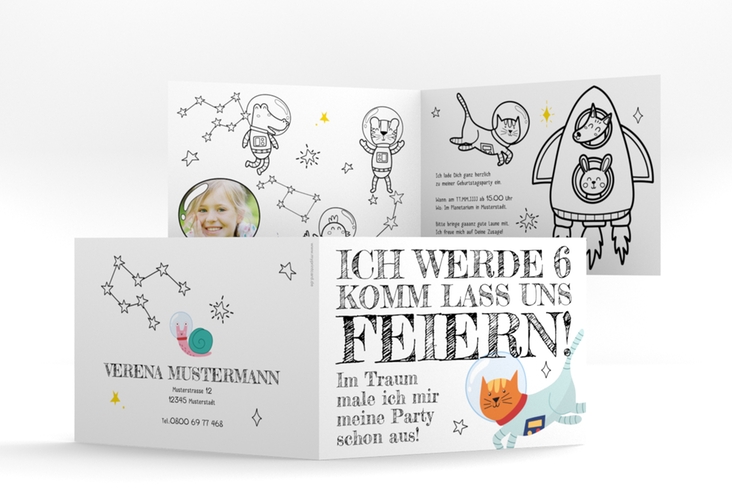 Einladungskarte Kindergeburtstag Welttraum A6 Klappkarte quer weiss hochglanz mit Weltraum-Katze