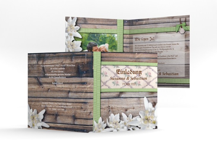 Einladungskarte Hochzeit Bayern quadr. Klappkarte gruen hochglanz mit Edelweiß in rustikaler Holz-Optik