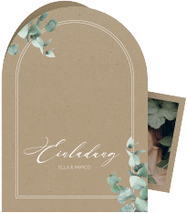 Klick: Details zu Einladungskarte Hochzeit "Eucalypt" anzeigen Einladungskarte Hochzeit Eucalypt A6 Bogen-Klappkarte + Foto Kraftpapier mit Eukalyptus und edlem Rahmen