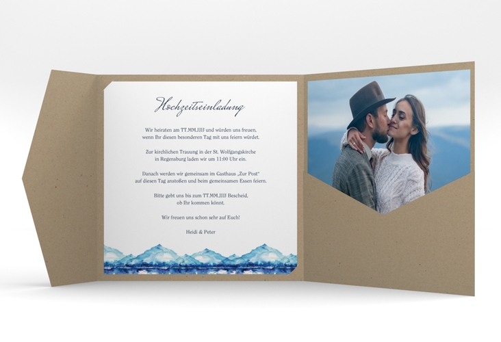 Hochzeitseinladung Bergliebe Pocketfold blau hochglanz mit Gebirgspanorama für Berghochzeit