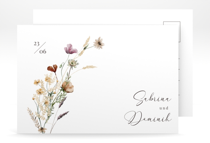 Save the Date-Postkarte Sauvages A6 Postkarte weiss hochglanz mit getrockneten Wiesenblumen