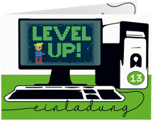 Einladungskarte Kindergeburtstag LevelUp A6 Klappkarte quer gruen mit Gaming-Computer