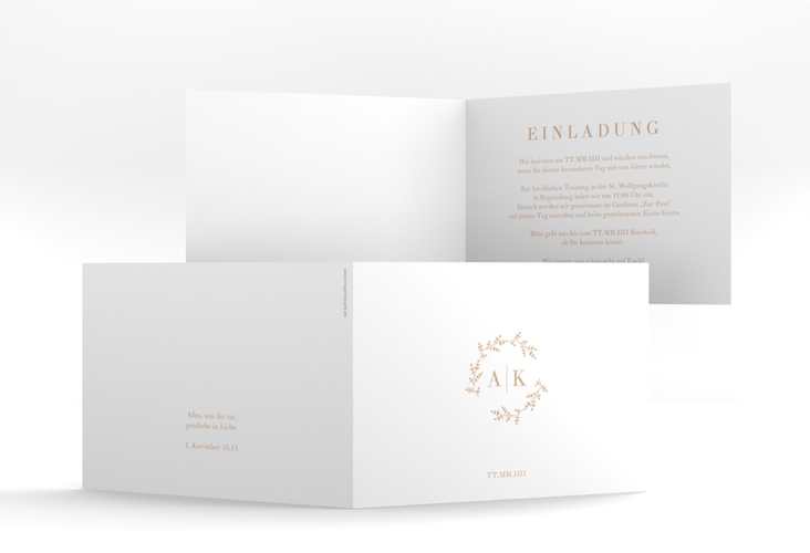 Hochzeitseinladung Filigrana A6 Klappkarte quer beige in reduziertem Design mit Initialen und zartem Blätterkranz