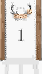 Tischnummer Hochzeit Heimatjuwel Tischaufsteller braun mit Hirschgeweih und Holz-Hintergrund