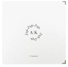 Klick: Details zu Gästebuch Selection Hochzeit "Filigrana" anzeigen Gästebuch Selection Hochzeit Filigrana Leinen-Hardcover schwarz in reduziertem Design mit Initialen und zartem Blätterkranz