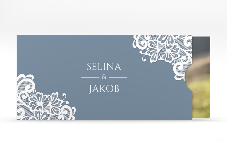 Hochzeitseinladung Vintage Einsteckkarte blau mit floraler Spitze