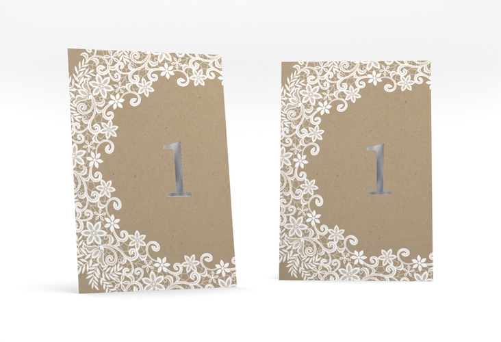 Tischnummer Hochzeit Mariage Tischaufsteller Kraftpapier silber mit Bogen aus weißer Spitze