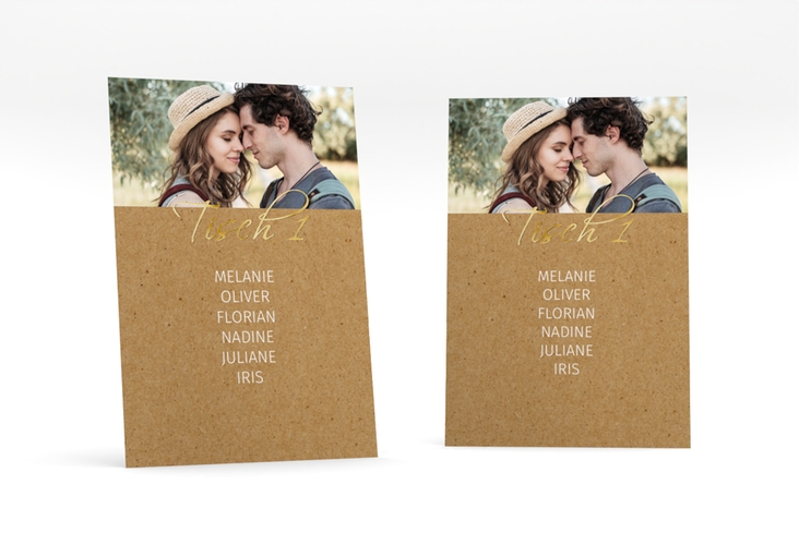 Tischaufsteller Hochzeit Big Picture Tischaufsteller Kraftpapier gold mit Foto des Brautpaars