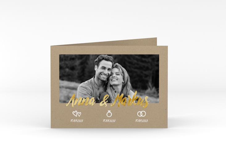 Hochzeitseinladung Icons A6 Klappkarte quer gold in Kraftpapier-Optik mit Foto