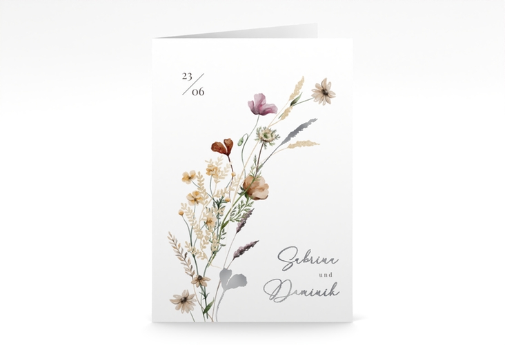 Menükarte Hochzeit Sauvages A5 Klappkarte hoch weiss silber mit getrockneten Wiesenblumen