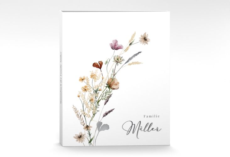 Stammbuch A4 Sauvages Stammbuch A4 weiss silber mit getrockneten Wiesenblumen