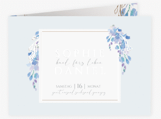 Hochzeiteinladung Blauregen A6 Klappkarte quer blau mit Wisteria-Blüten