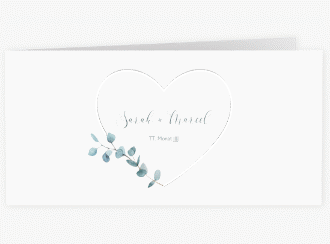 Klick: Details zu Hochzeitseinladung "Greenheart" anzeigen Hochzeitseinladung Greenheart lange Klappkarte quer grau mit elegantem Herz und Eukalyptus-Zweig