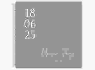 Gästebuch Hochzeit Day Ringbindung gruen mit Datum im minimalistischen Design