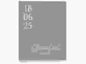 Stammbuch A4 Day Stammbuch A4 gruen mit Datum im minimalistischen Design
