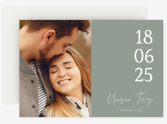 Klick: Details zu Save the Date-Karte "Day" anzeigen Save the Date-Karte Day A6 Karte quer gruen mit Datum im minimalistischen Design
