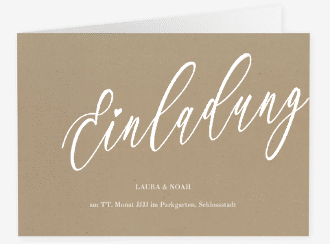 Klick: Details zu Hochzeitseinladung "Kalligrafie" anzeigen Hochzeitseinladung Kalligrafie A6 Klappkarte quer Kraftpapier